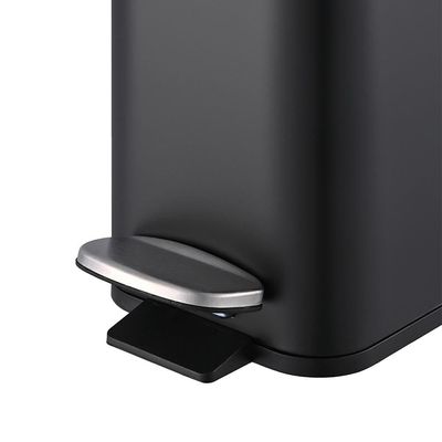 Lixeira Brinox Frame 5L Retangular com Pedal Balde Removível Preto