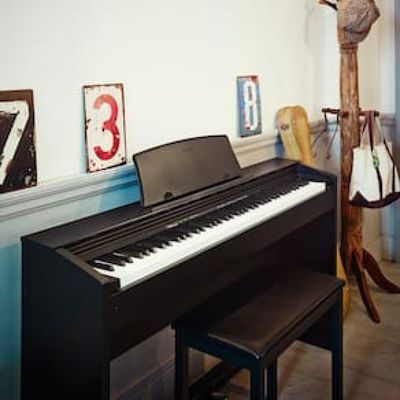 Piano Digital Casio Privia PX-770 - Preto