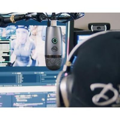 Microfone Condensador Logitech USB Blue Yeti Nano - Cinza