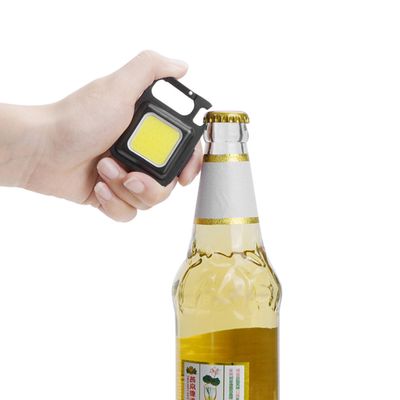 Mini Lanterna LED Portátil USB Recarregável 6W – Imã, Abridor, Modos de Luz e Bateria 500mA - Bolso Tatica Abridor