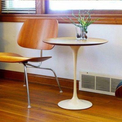 Mesa Apoio Tulipa Saarinen Redonda 65 Cm - Freijó Cores Branco