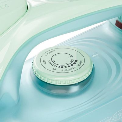 Ferro de Passar a Vapor Super Carbon Britânia BFV08 110V