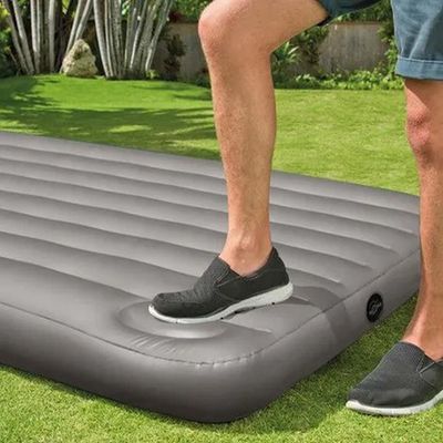 Colchão Inflável Casal Dura Beam Downy Com Bomba De Pé Intex