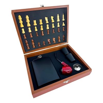 Kit Porta Bebida Xadrez Cantil Cachimbo Elegante Maleta - Estilo, Clássico e Utilidade