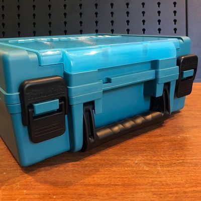 Maleta Plástica Makita 824811-7 Para Furadeira – Resistente E Profissional