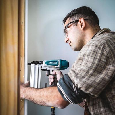 Pinador Pneumático Pino F 15-50mm Makita Af506 Com Ajuste De Profundidade