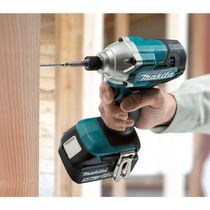 Parafusadeira De Impacto à Bateria 18v Makita - Dtd156sf Bivolt