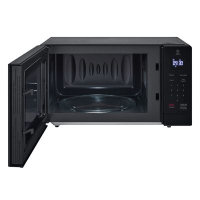 Forno de Micro-ondas LG NeoChef MS3033D com Função limpa fácil e Receitas Pré-programadas - 30 litros Preto / 220