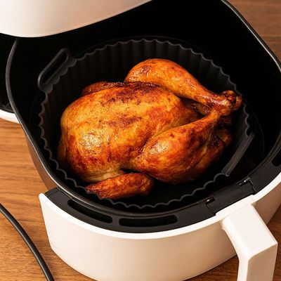 Forma Redonda de Silicone Preta Air Fryer Preta Lyor com Alça Antiaderente Reutilizável