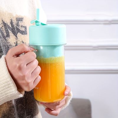 Mini Liquidificador Portátil Para Shake Whey Vitamina Wincy