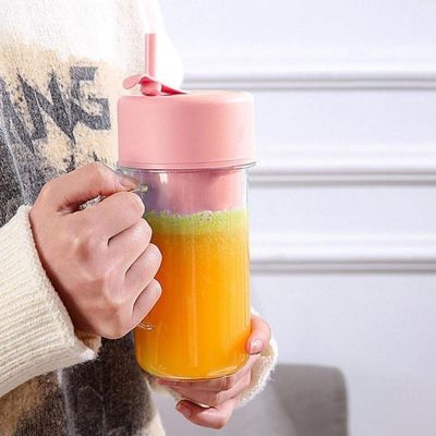 Mini Liquidificador Portátil Para Shake Whey Vitamina Wincy