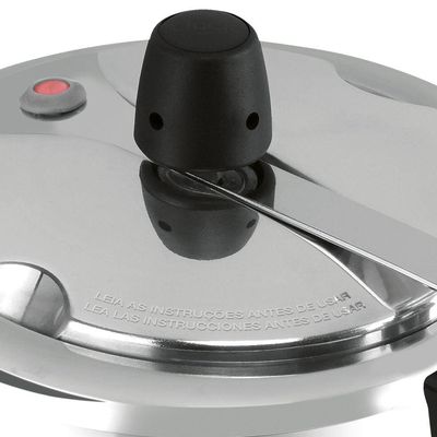 Panela de Pressão Clock Eco Polida com Fechamento Interno - 4,5 litros