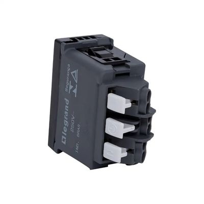 Tomada 2P+T 10A 250V B. Automatico 1M Preta 615038PT