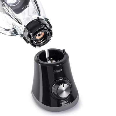 Liquidificador Oster Super Chef Preto com Copo de Vidro 750W e 8 Velocidades Preto / 110