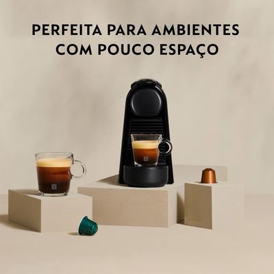 Máquina de Café Nespresso Essenza Mini D30 com Kit Boas Vindas - Vermelha Vermelho / 110