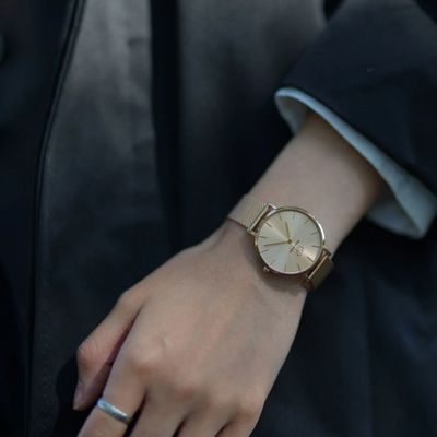 Relógio Feminino Dourado Delicado Casual Elegante New Port