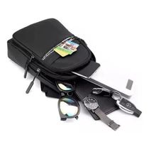 Mochila Bolsa Tiracolo Transversal Pochete De Peito Impermeável Saída Para Fone De Ouvido Cor:preto
