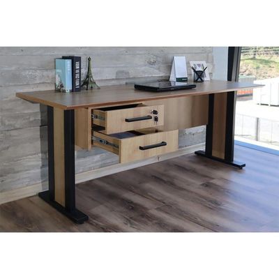 Mesa de Computador Solteiro ME-4193 c/ 2 Gavetas (1 c/ Chave) Amêndoa/Preto - Tecno Mobili