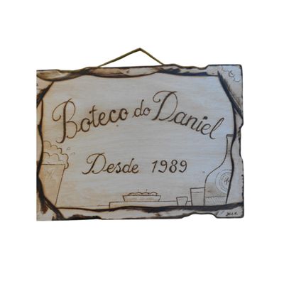 Placa Artesanal Pirografada Boteco Decorativo  sala cozinha bar envernizada suporte em couro