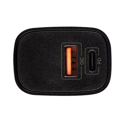 Carregador Preto Universal / Fonte Turbo Bivolt com Cabo USB-C Rápido