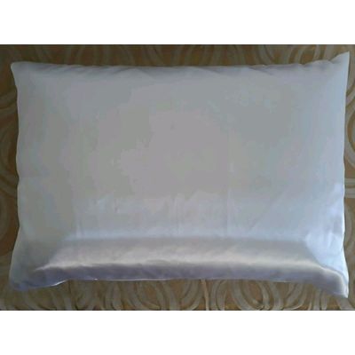 02 Fronha cetim Antifriz branca quarto travesseiro 68x48