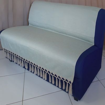 Manta Xalé para Sofá  sala Dourada com Turquesa Poa 1,40x1,80
