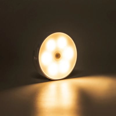Luminária LED Indução Recarregável com Sensor de Movimento - Branco Frio/Quente, 50 Lumens, 3m Alcance