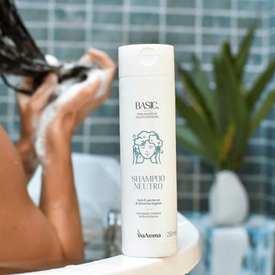 Shampoo Neutro Linha Basic Via Aroma - 250ml