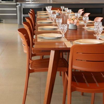 Jogo 4 Cadeiras em Plástico Resistente Terracota Tramontina Amélia Cozinha Área Gourmet Elegante