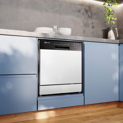 Lava-Louça Electrolux 8 Serviços Branca com Programa Lava & Seca 50 min (LB08E) 127V
