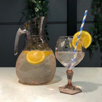 Jarra Plástica Com Alça 2,3L Para Água E Suco UZ