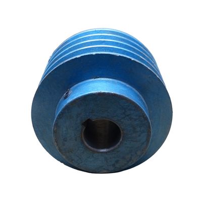 Polia De Ferro 4 1/2 115Mm 4A Com Furo 28Mm Chaveta 5 1/6 Wayne W700 30Pés Com Motor 7.5 Cv