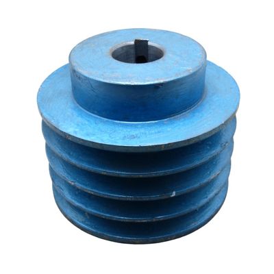 Polia De Ferro 4 1/2 115Mm 4A Com Furo 28Mm Chaveta 5 1/6 Wayne W700 30Pés Com Motor 7.5 Cv
