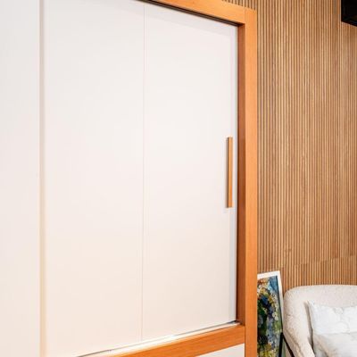 Guarda-roupa Optimus Lux 3 Portas Com Espelho Freijo/off White