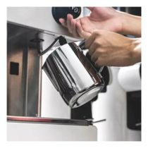 Leiteira Pitcher Profissional 600ml em Aço Inox - Precisão para seu Café Barista