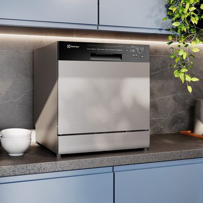 Lava-Louça Electrolux 8 Serviços Inox com Programa Lava & Seca 50 min (LS08E) 127V