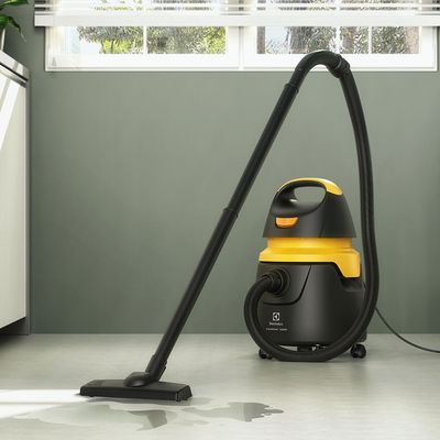 Aspirador de Pó e Água Electrolux 1400W 11L Acqua Power com Função Sopro Amarelo (AQP20) 127V