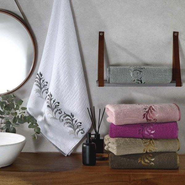 Toalha De Banho Eden Avulsa 01 Peça 450g/m² 1,40m X 70cm 100% Algodão - Violeta
