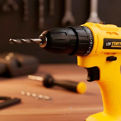 Parafusadeira 12v Sem Fio Com Maleta, Bateria Bivolt E Kit Completo De Brocas E Bits