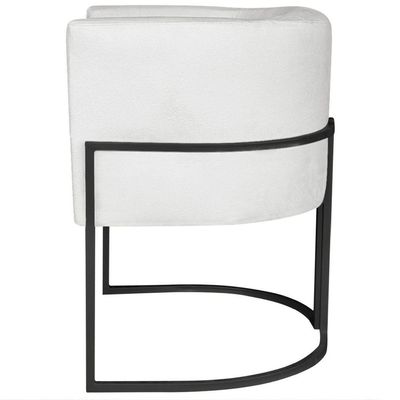 Kit 2 Poltronas Dália Luxo Moderna Estofada Design Sofisticado Com Base De Ferro Preto Bouclé Branco