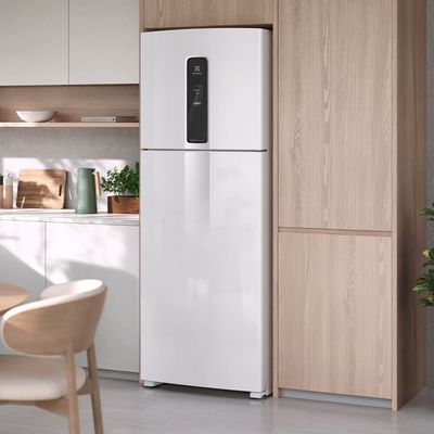Geladeira Electrolux Frost Free Inverter 480L Efficient com AutoSense Duplex e Painel Digital Branca - Bivolt