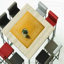 Toalha Centro de Mesa KazzaVip Renda Color Flores, Ramos e Arabescos 75cm x 75cm Laranja