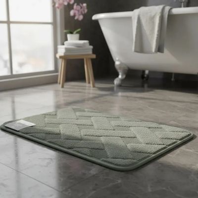 Tapete Conforto Kazzavip Felpa 100% Poliéster Antiderrapante Tijolinho Macio e Alto Relevo 38x58cm Verde