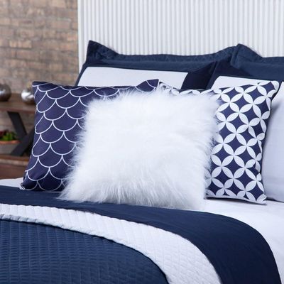 Kit Cobre Leito Colcha King Miami Azul Marinho/branco Dupla Face Com Almofadas Estampadas 06 Peças