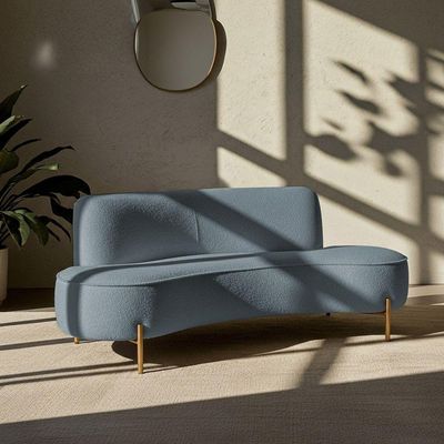 Sofá Orgânico 2 Lugares 150cm Argos Pés Ouro Fosco Bouclé Azul Claro - Nexta Casa