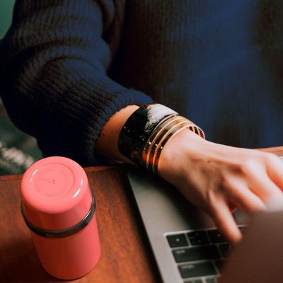 Garrafa Térmica Unitermi 250ml Para Café Chá água Leite - Rosa