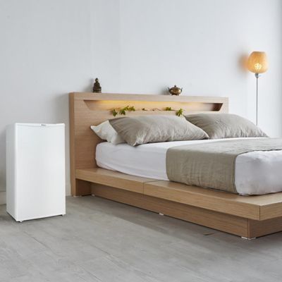 Frigobar Philco 121L Branco Porta Reversível PFGE12B 127V