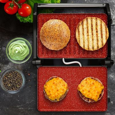 Grill e Sanduicheira Britânia 2 em 1 Abertura 180º BGR28A 127V