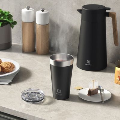 Copo Térmico Electrolux 560ml Preto Sense com Tampa Hermetica