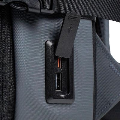 Mochila Executiva Masculina Falcon Cinza U / Cinza